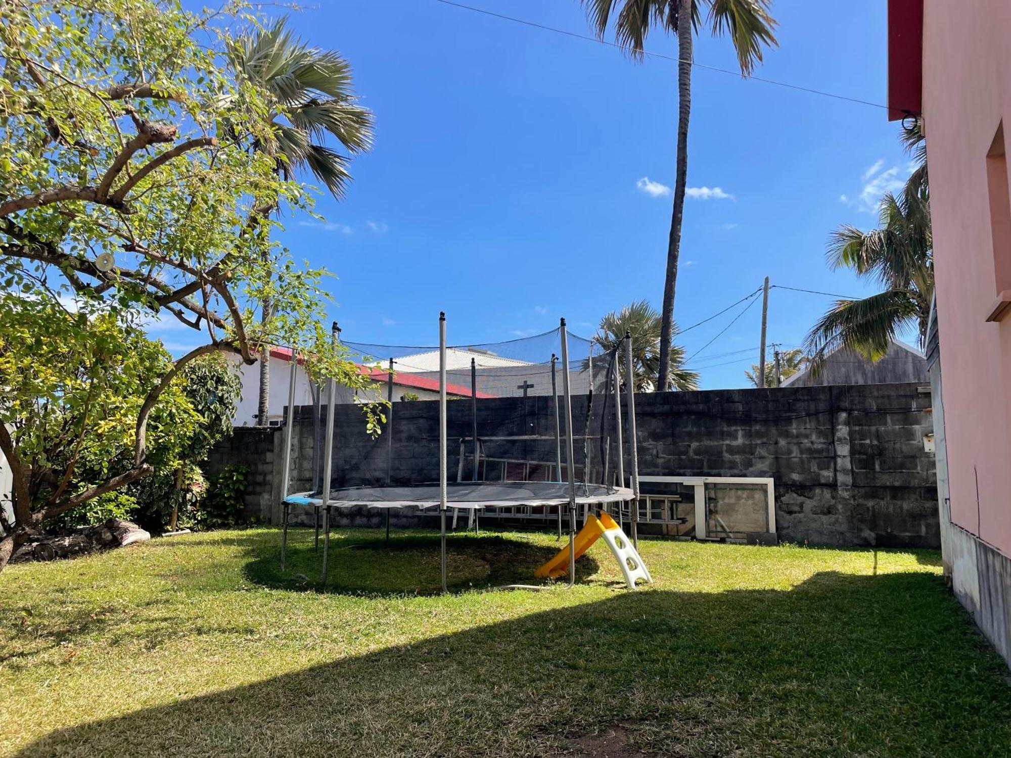 Maison Au Bord De Mer Saint Pierre Esterno foto