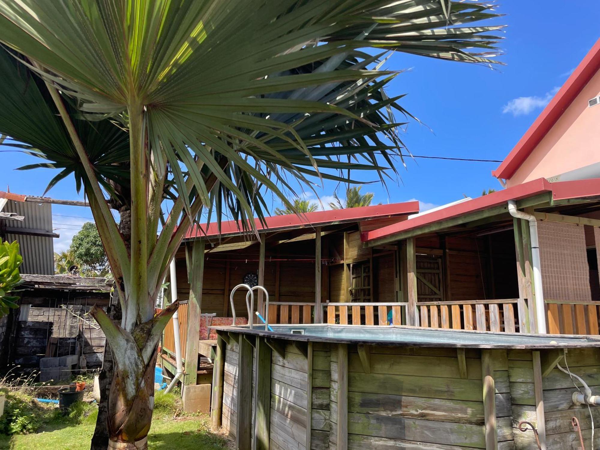 Maison Au Bord De Mer Saint Pierre Esterno foto